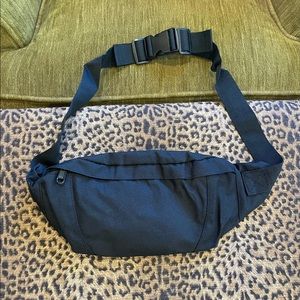 NWOT Black Fanny Pack / Sling Bag
